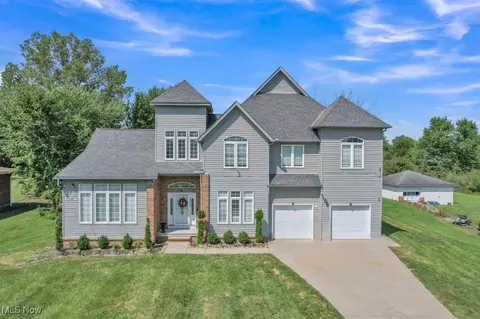 7310 Lamson Rd, Oakwood Village, OH 44146