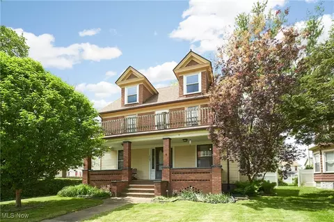 1727 Woodland Ave NW, Canton, OH 44703