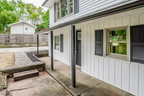 730 Chenoweth Dr, Akron, OH 44319 photo 34