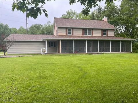 13156 Station Rd, Columbia Station, OH 44028