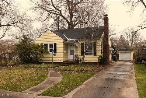 1115 Piermont Rd, South Euclid, OH 44121