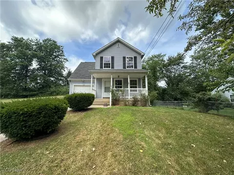 Exterior - 1001 Scott Ave, Ashtabula, OH 44004 photo 3 of 4