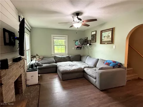 7350 Center Rd, Saybrook, OH 44004 photo 6
