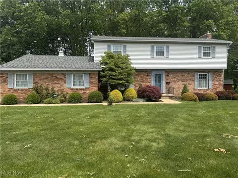 783 E Ford Ave, Barberton, OH 44203