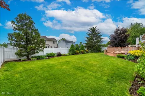 342 Pemberton Dr, Elyria, OH 44035 photo 42