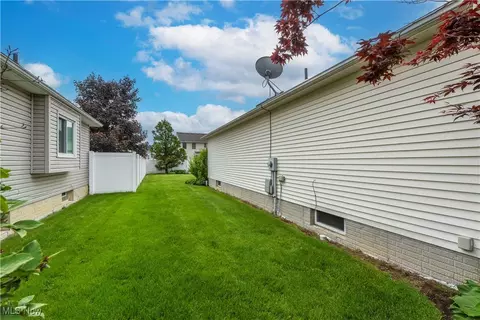 342 Pemberton Dr, Elyria, OH 44035 photo 44