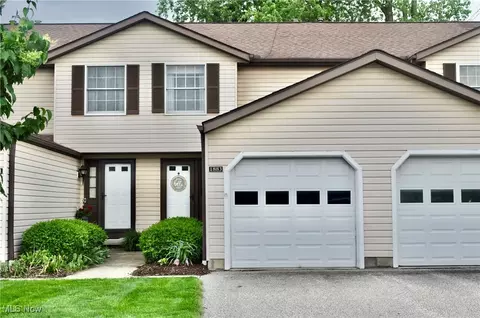 1883 Ridge Meadow Ct, Twinsburg, OH 44087