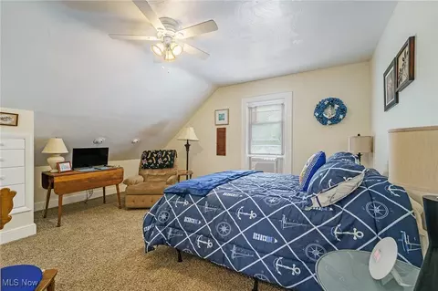 Bedroom - 2024 W 10th St, Ashtabula, OH 44004 photo 1 of 8
