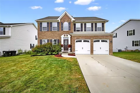 780 Hilliary Ln, Aurora, OH 44202