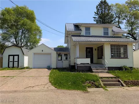 630 N Lincoln Ct, Louisville, OH 44641
