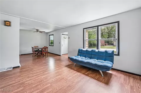 Living - 688 Cook Ave, Boardman, OH 44512 photo 1 of 3