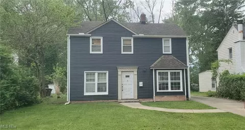 7334 Parma Park Blvd, Parma, OH 44130