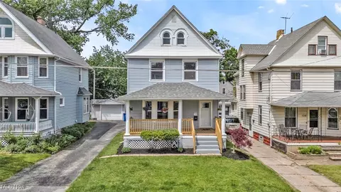 1348 Hall Ave, Lakewood, OH 44107