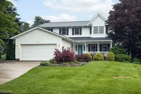 1339 Harmony Dr, Wadsworth, OH 44281