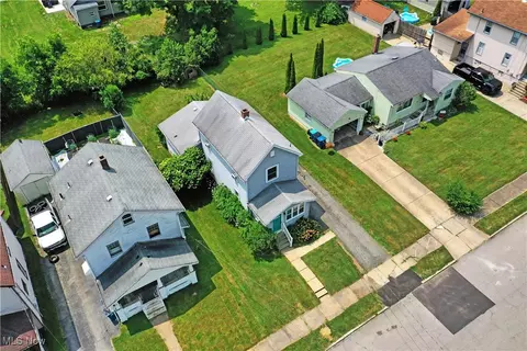 View/Area - 90 Harvey St, Struthers, OH 44471 photo 3 of 4