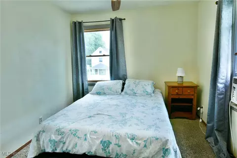 Bedroom - 90 Harvey St, Struthers, OH 44471 photo 13 of 13