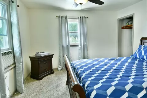 Bedroom - 90 Harvey St, Struthers, OH 44471 photo 6 of 13