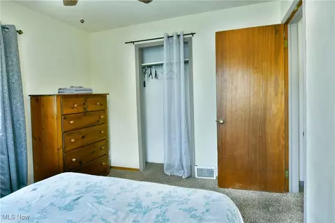 Bedroom - 90 Harvey St, Struthers, OH 44471 photo 12 of 13