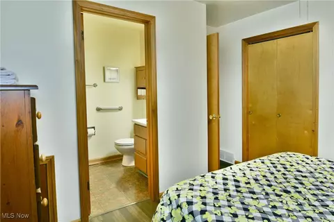 Bedroom - 90 Harvey St, Struthers, OH 44471 photo 4 of 13