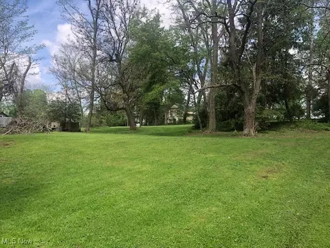 0 E Third St, Zoar, OH 44697
