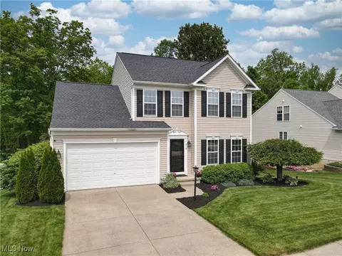 218 Treetop Spur, Copley, OH 44321
