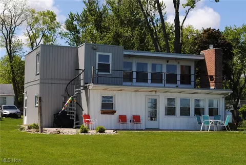 7467 E Harbor Rd, Lakeside Marblehead, OH 43440 photo 3