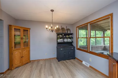 357 Leatherman Rd, Wadsworth, OH 44281 photo 7