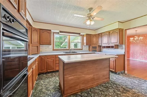 3910 Dayton Springfield Rd, Springfield, OH 45502 photo 12
