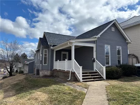 1278 Euclid Ave, Zanesville, OH 43701