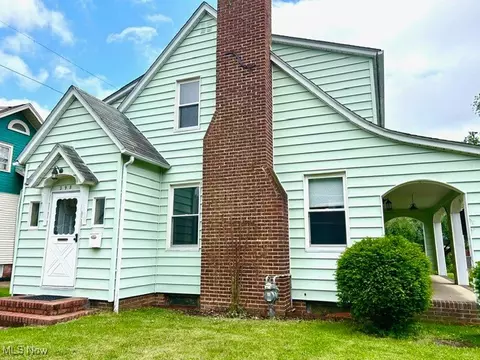 298 Midland Pl, Logan, OH 43138