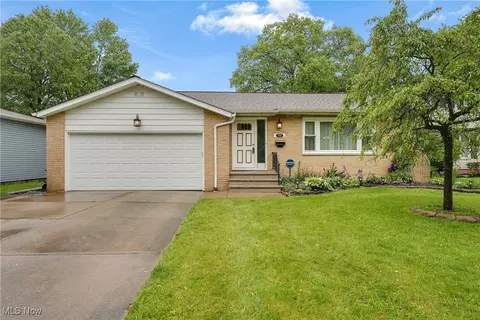 6705 Glenallen Ave, Solon, OH 44139
