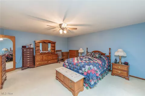 239 Hemlock Dr, Elyria, OH 44035 photo 26