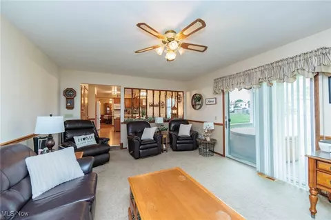239 Hemlock Dr, Elyria, OH 44035 photo 21