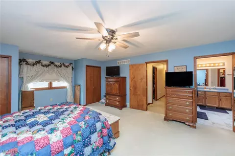 239 Hemlock Dr, Elyria, OH 44035 photo 29