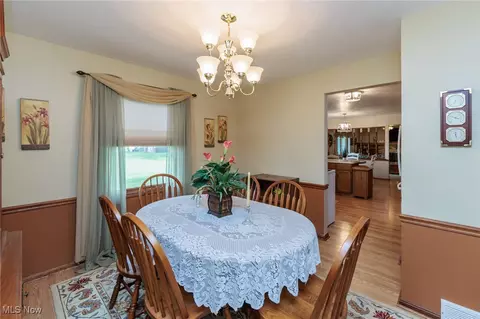 239 Hemlock Dr, Elyria, OH 44035 photo 8