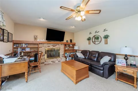 239 Hemlock Dr, Elyria, OH 44035 photo 20