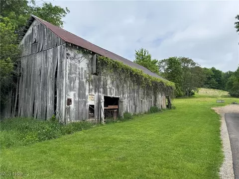 E Jackson Street, Millersburg, OH 44654