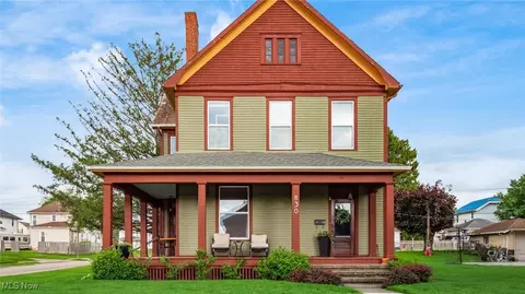 830 Brighton Blvd, Zanesville, OH 43701