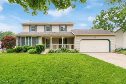 3891 Ramsey Dr, Uniontown, OH 44685