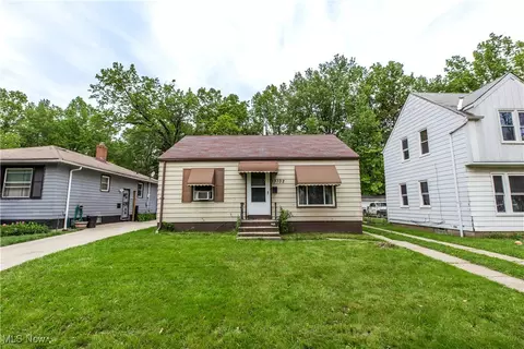 13102 Liberty Ave, Cleveland, OH 44135
