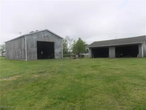Exterior - 10677 Moss Rd, Lodi, OH 44254 photo 9 of 16