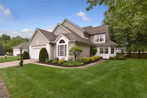 3691 Lexington Ct, Westlake, OH 44145