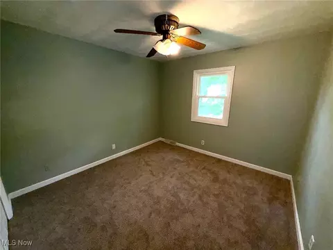 Bedroom - 7556 Jaguar Dr, Boardman, OH 44512 photo 5 of 8