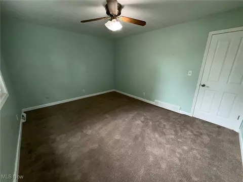 Bedroom - 7556 Jaguar Dr, Boardman, OH 44512 photo 2 of 8