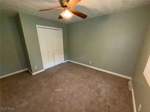 Bedroom - 7556 Jaguar Dr, Boardman, OH 44512 photo 6 of 8