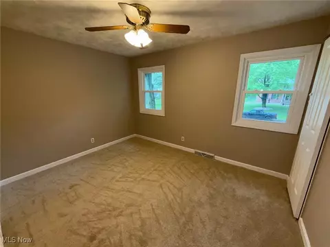 Bedroom - 7556 Jaguar Dr, Boardman, OH 44512 photo 7 of 8