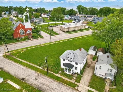 View/Area - 1433 W 4th St, Ashtabula, OH 44004 photo 1 of 4
