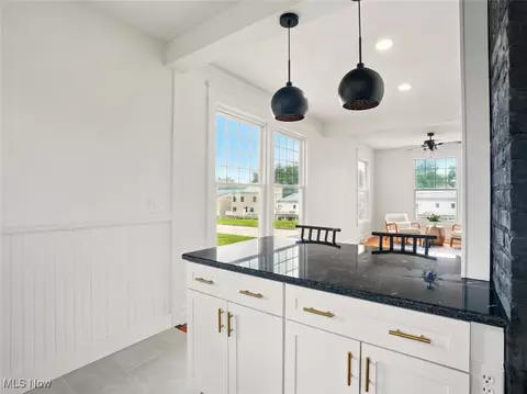 Kitchen - 1433 W 4th St, Ashtabula, OH 44004 photo 5 of 6
