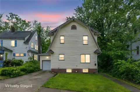 10234 Park Heights Rd, Cleveland, OH 44104