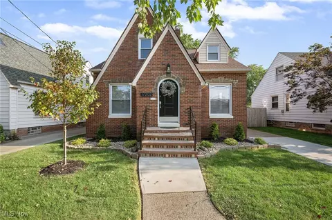 17202 Melgrave Ave, Cleveland, OH 44135